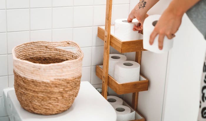toilet-paper-holders-for-small-bathrooms